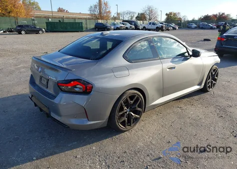 2025 BMW M240 I xDrive из США, поврежденный, VIN 3MW53CM08S8F22101